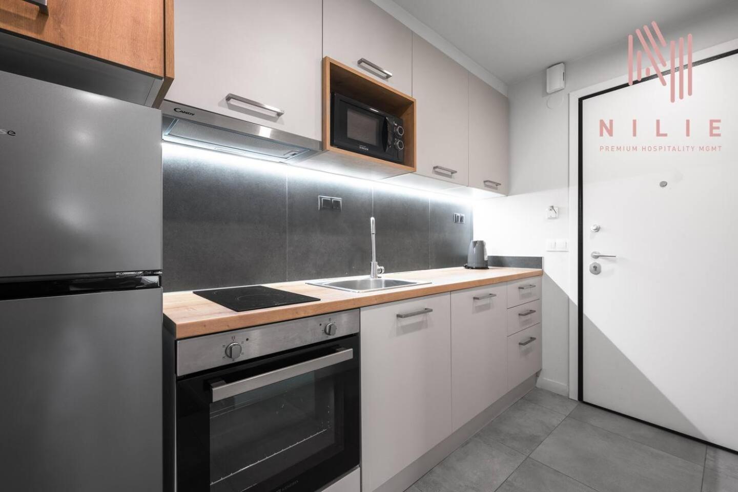 Big Apple, Nilie Hospitality Mgmt Apartment Солун Екстериор снимка