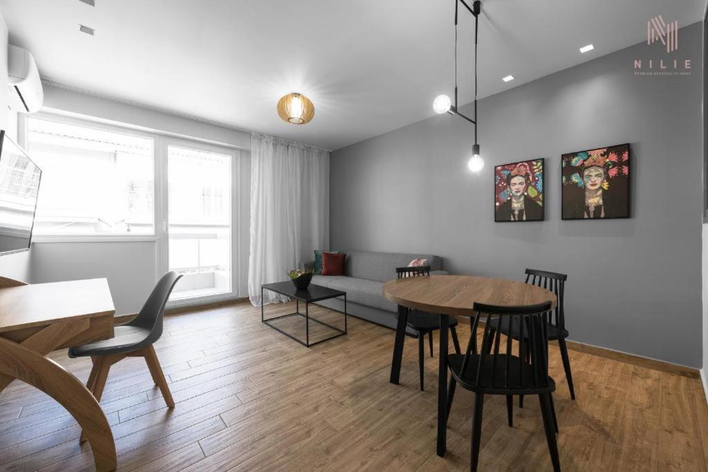 Big Apple, Nilie Hospitality Mgmt Apartment Солун Екстериор снимка